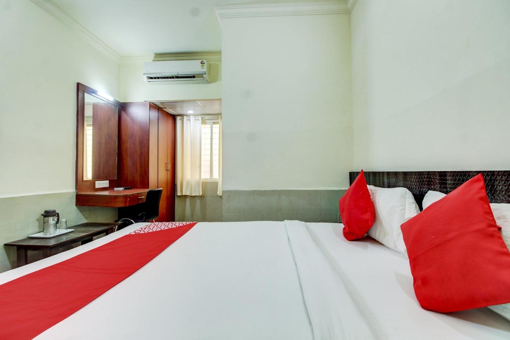 Super Hotel O Nar Comforts Near Ksr Railway Station 벵갈루루 외부 사진