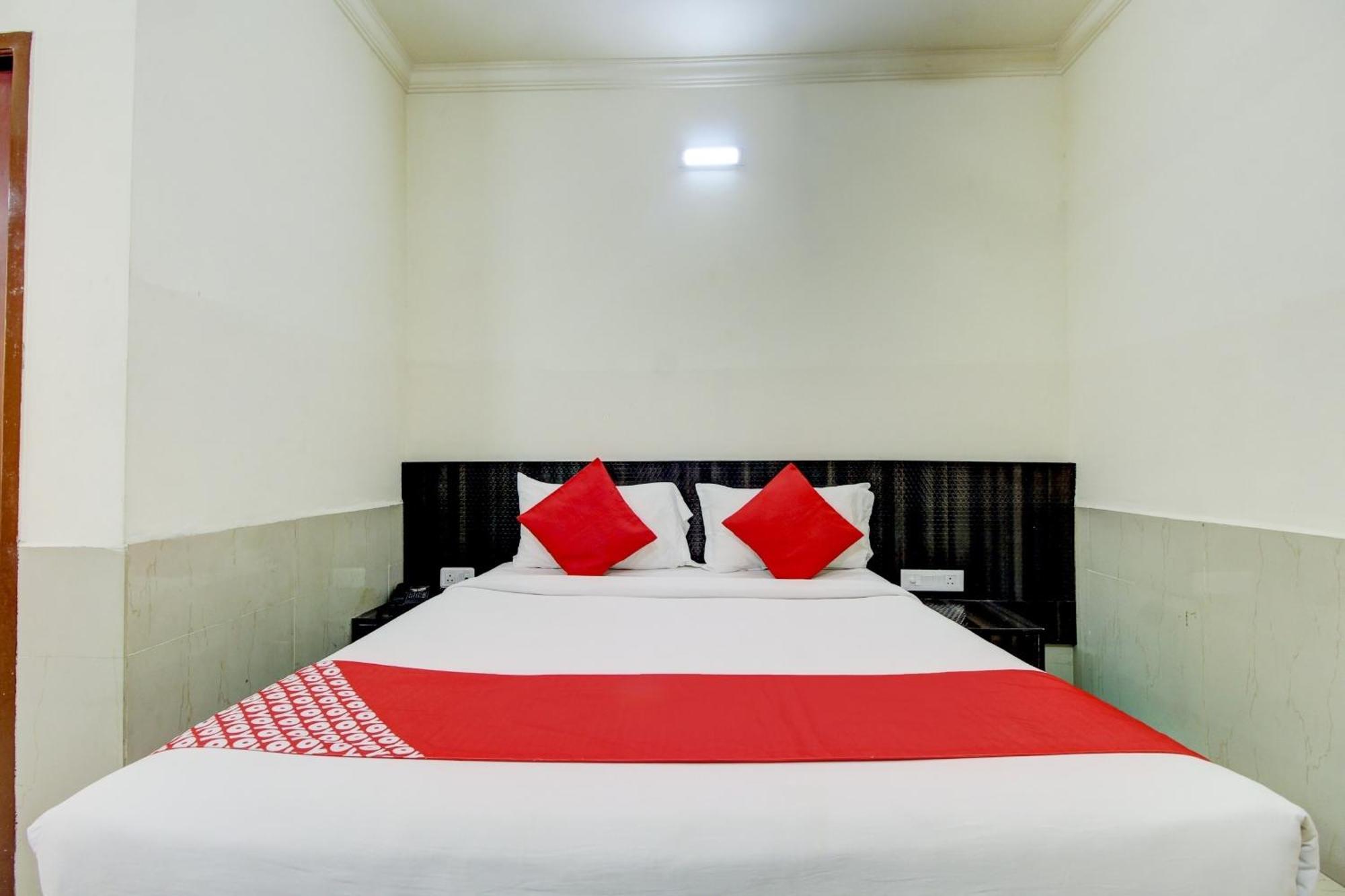 Super Hotel O Nar Comforts Near Ksr Railway Station 벵갈루루 외부 사진